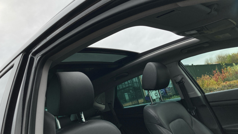 Hyundai Tucson 1.6 TGDi 177 Premium SE 5dr 2WD DCT Petrol Estate